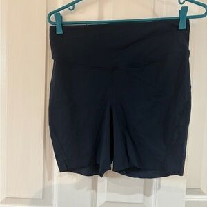Lululemon base pace shorts